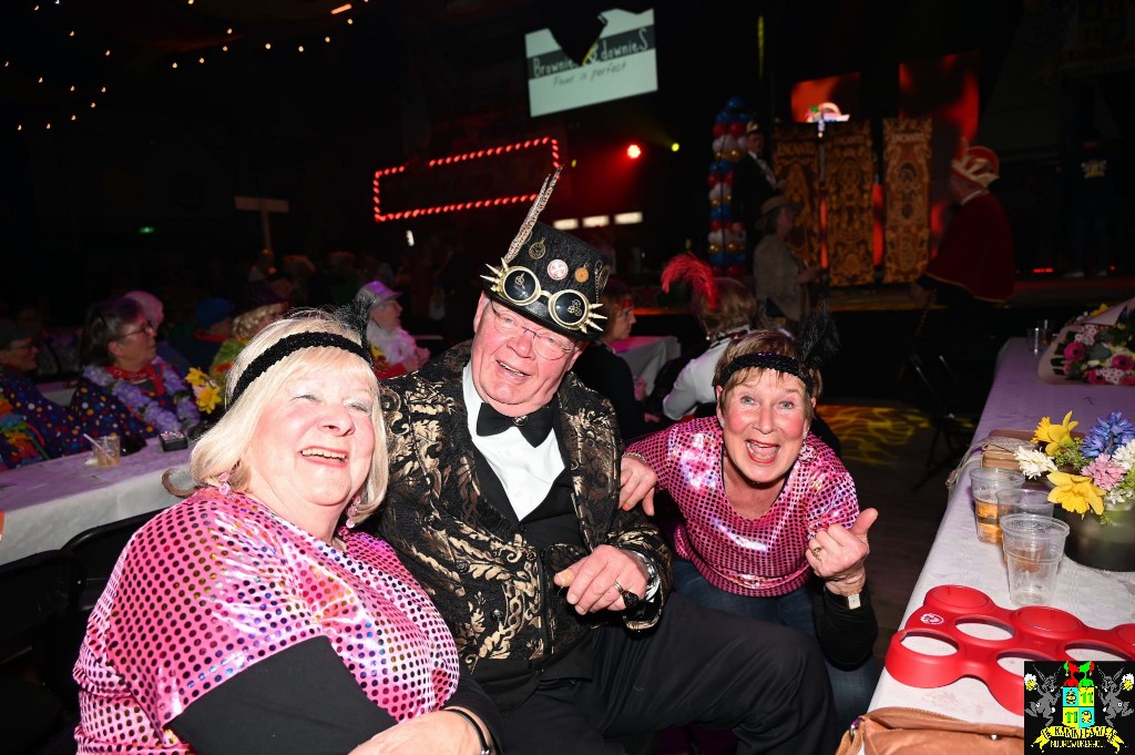 ../Images/Seniorencarnaval 2026 455.jpg